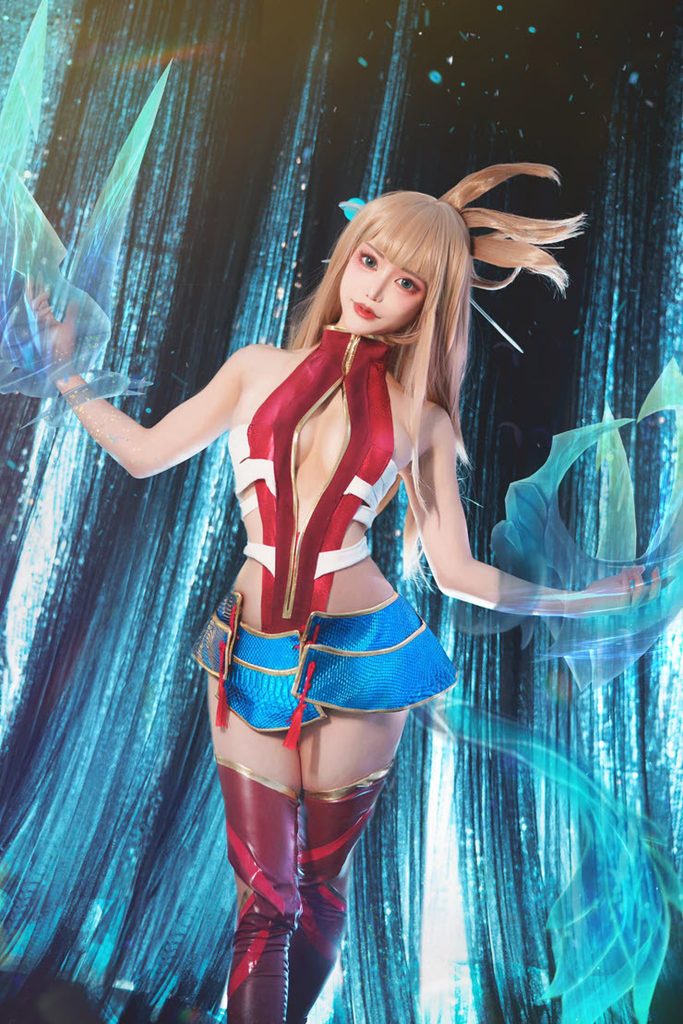 Ảnh gái xinh cosplay chiến binh anime đời thực siêu quyến rũ